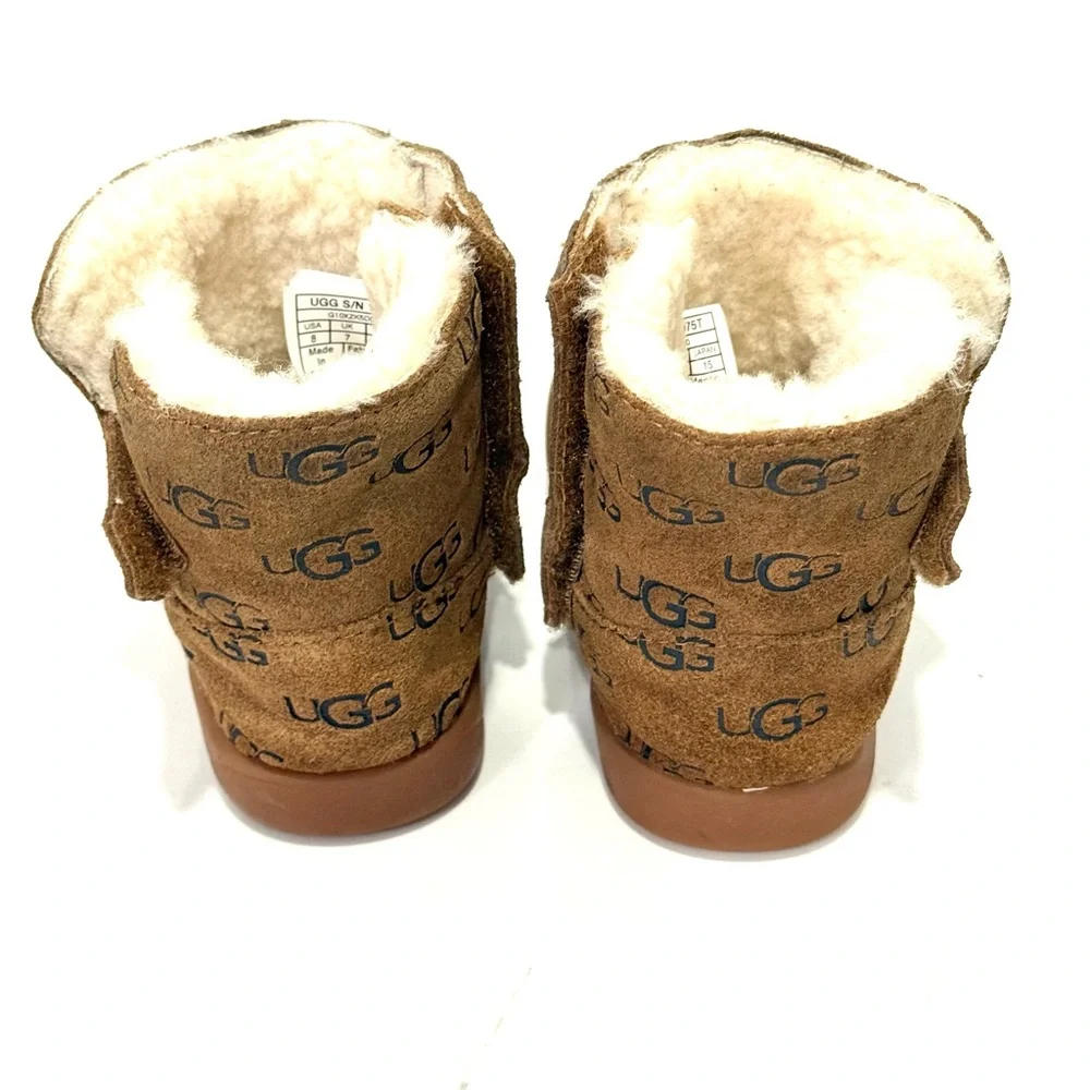 UGG Keelan Embossed Logo Boots for‎ toddlers 8